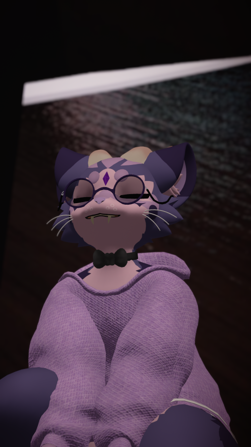 VRChat_2024-11-16_22-38-15.493_2160x3840.png