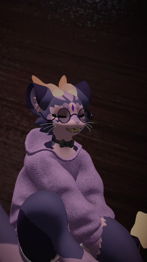 VRChat_2024-11-16_22-42-13.975_2160x3840.png