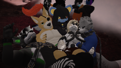 VRChat_2024-11-16_22-54-51.445_3840x2160.png