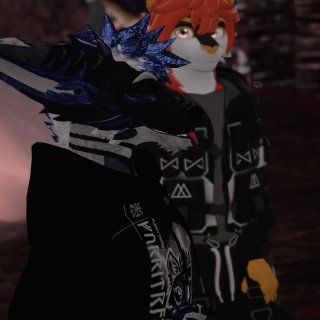 VRChat_2024-11-16_22-56-01.148_2160x3840