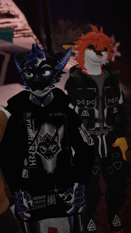 VRChat_2024-11-16_22-56-09.031_2160x3840.png
