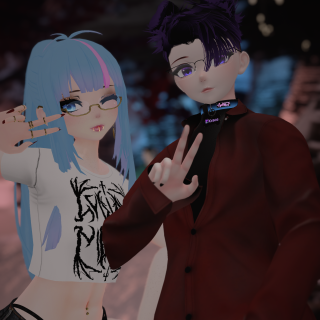 VRChat_2024-11-17_00-06-29.665_2160x3840