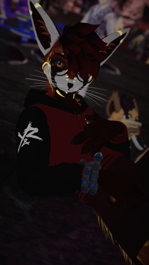 VRChat_2024-11-17_00-19-47.278_2160x3840.png