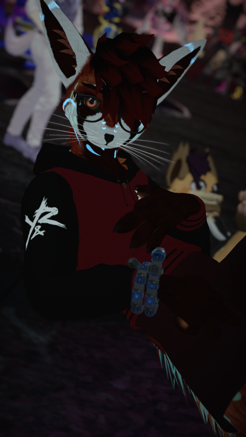 VRChat_2024-11-17_00-19-48.434_2160x3840.png