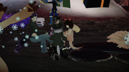 VRChat_2024-11-17_00-33-30.589_3840x2160.png