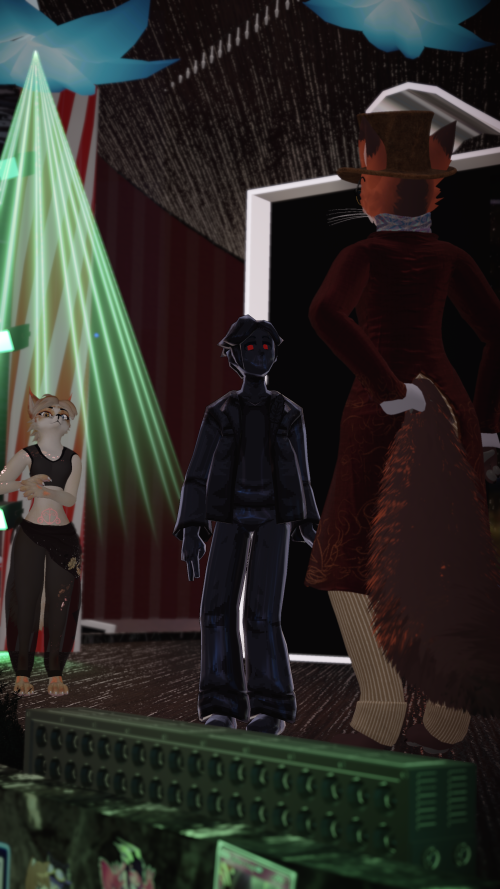 VRChat_2024-11-17_00-51-42.337_2160x3840.png