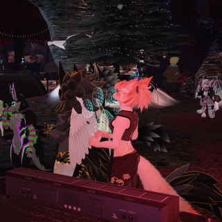 VRChat_2024-11-17_00-59-33.351_3840x2160