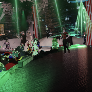VRChat_2024-11-17_01-00-17.416_3840x2160