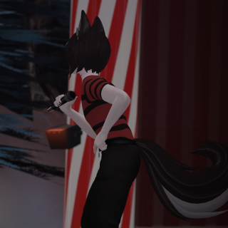 VRChat_2024-11-17_01-18-32.168_2160x3840