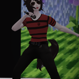 VRChat_2024-11-17_01-18-48.014_2160x3840