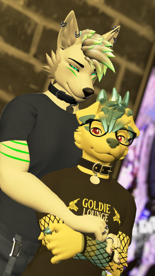 VRChat_2024-11-23_23-15-02.637_2160x3840.png