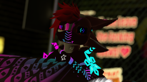 VRChat_2024-11-24_00-12-30.377_3840x2160.png