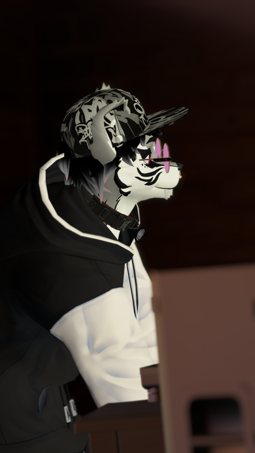 VRChat_2024-11-24_01-14-41.283_2160x3840.png
