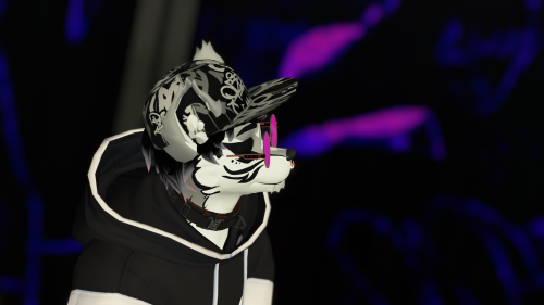 VRChat_2024-11-24_01-18-01.221_3840x2160.png