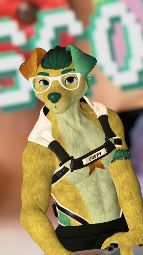 VRChat_2024-11-24_02-30-13.185_2160x3840.png