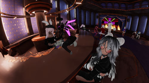 VRChat_2024-11-27_20-43-35.008_3840x2160.png