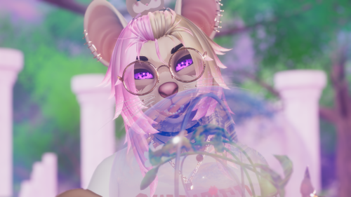 VRChat_2024-11-28_18-27-12.263_3840x2160.png