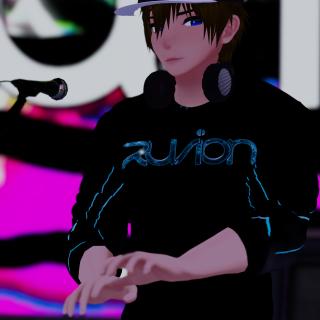 VRChat_2024-12-13_17-04-16.670_2160x3840
