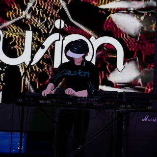 VRChat_2024-12-13_23-08-54.912_3840x2160