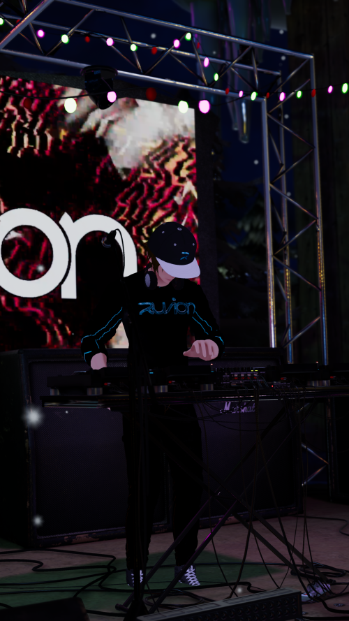VRChat_2024-12-13_23-09-02.982_2160x3840.png