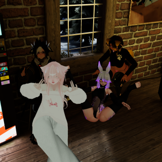 VRChat_2024-12-13_23-42-09.818_2160x3840
