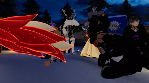 VRChat_2024-12-13_23-43-11.942_3840x2160.png