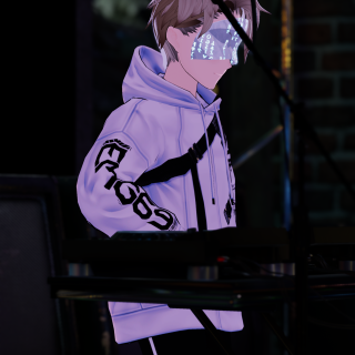 VRChat_2024-12-14_00-21-16.039_2160x3840
