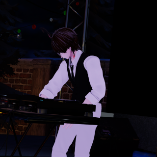 VRChat_2024-12-14_01-03-38.774_2160x3840