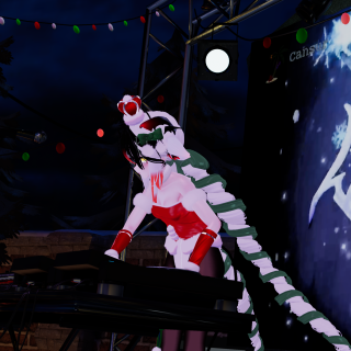VRChat_2024-12-14_02-10-11.630_2160x3840