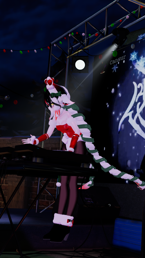VRChat_2024-12-14_02-10-14.472_2160x3840.png