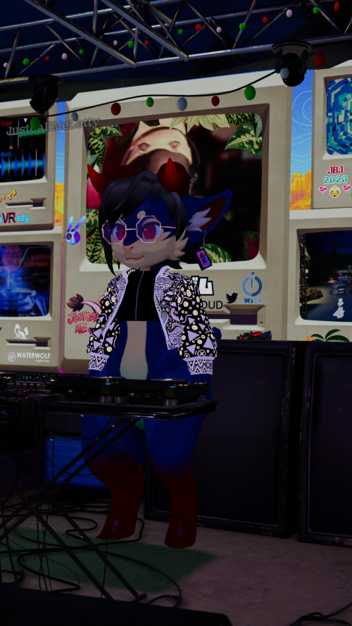 VRChat_2024-12-14_03-51-34.309_2160x3840.png