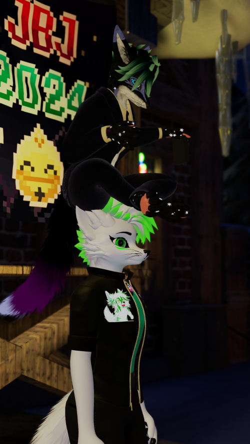 VRChat_2024-12-14_19-21-40.613_2160x3840.png