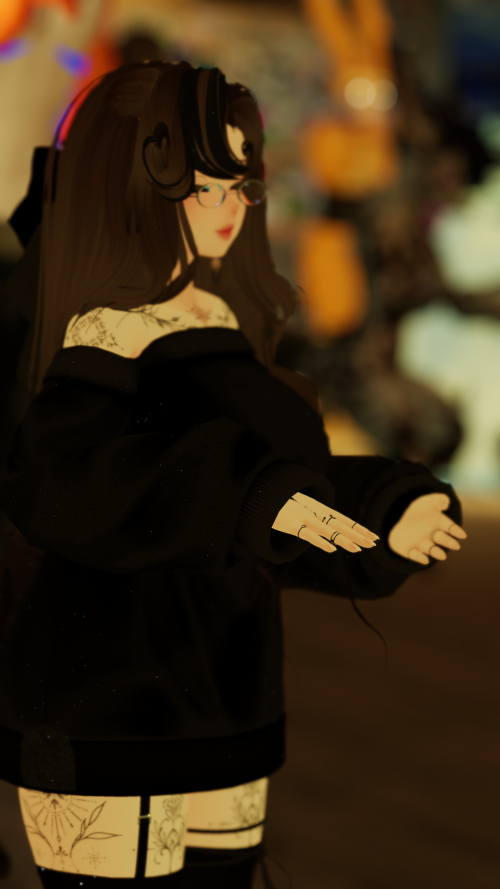 VRChat_2024-12-14_23-09-58.116_2160x3840.png