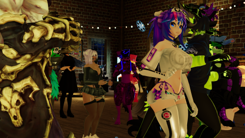 VRChat_2024-12-14_23-40-40.940_3840x2160.png
