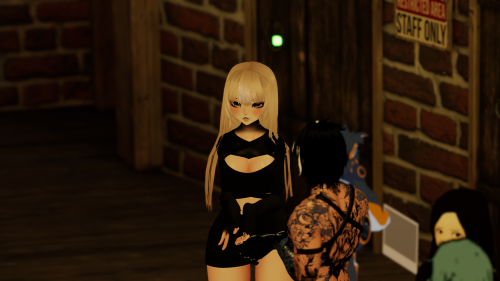 VRChat_2024-12-14_23-46-42.687_3840x2160.png