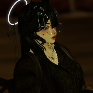 VRChat_2024-12-14_23-48-09.323_2160x3840