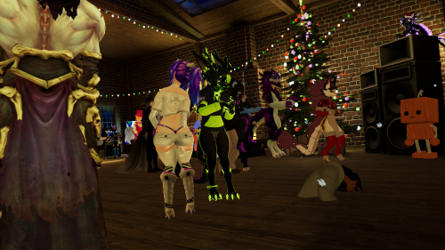 VRChat_2024-12-14_23-49-59.936_3840x2160.png