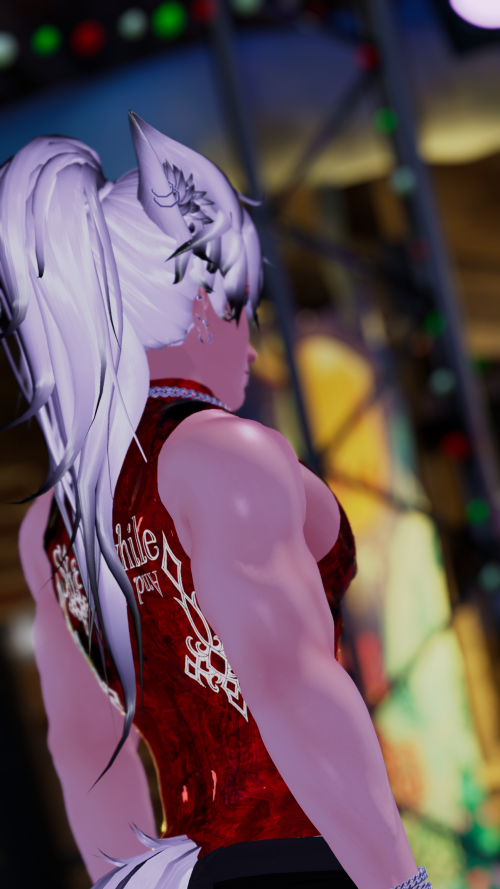 VRChat_2024-12-15_01-39-47.107_2160x3840.png