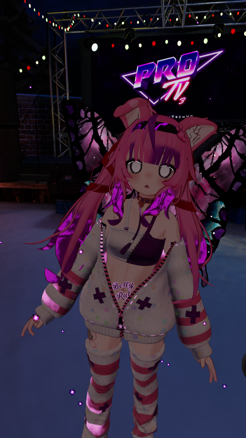 VRChat_2024-12-15_03-47-56.886_2160x3840.png