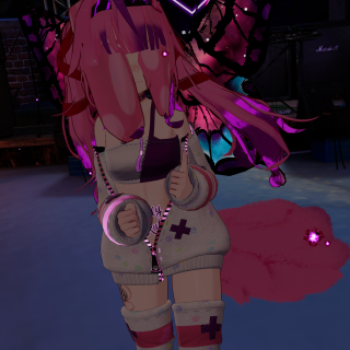 VRChat_2024-12-15_03-48-07.194_2160x3840