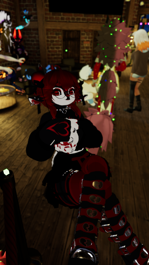 VRChat_2024-12-15_03-57-47.567_2160x3840.png
