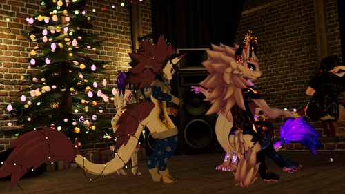 VRChat_2024-12-15_20-22-42.543_3840x2160.png