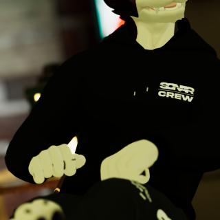 VRChat_2024-12-15_20-40-53.121_2160x3840