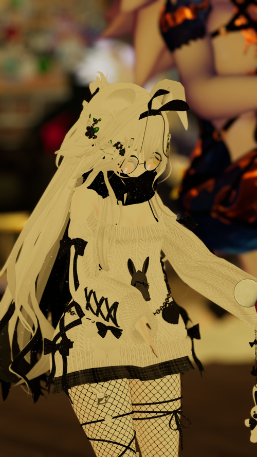 VRChat_2024-12-15_22-04-24.959_2160x3840.png