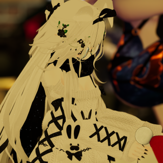 VRChat_2024-12-15_22-04-30.568_2160x3840