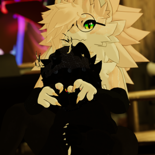 VRChat_2024-12-15_22-23-31.907_2160x3840