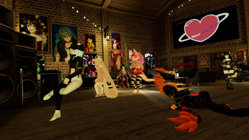 VRChat_2024-12-16_00-12-26.047_3840x2160.png