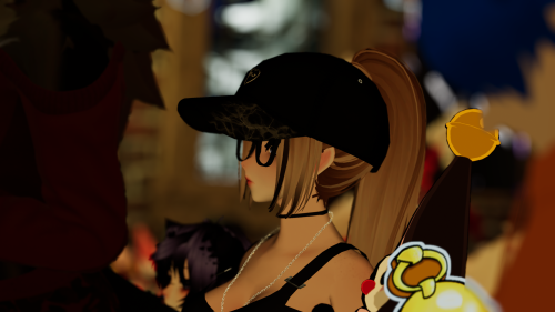 VRChat_2024-12-16_00-37-38.640_3840x2160.png