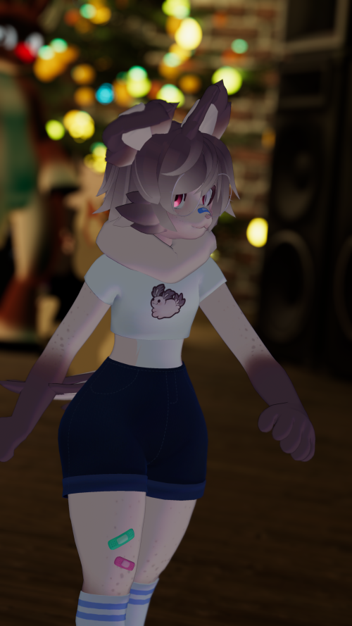 VRChat_2024-12-16_02-34-43.586_2160x3840.png