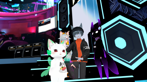 VRChat_2024-12-21_00-12-54.956_3840x2160.png